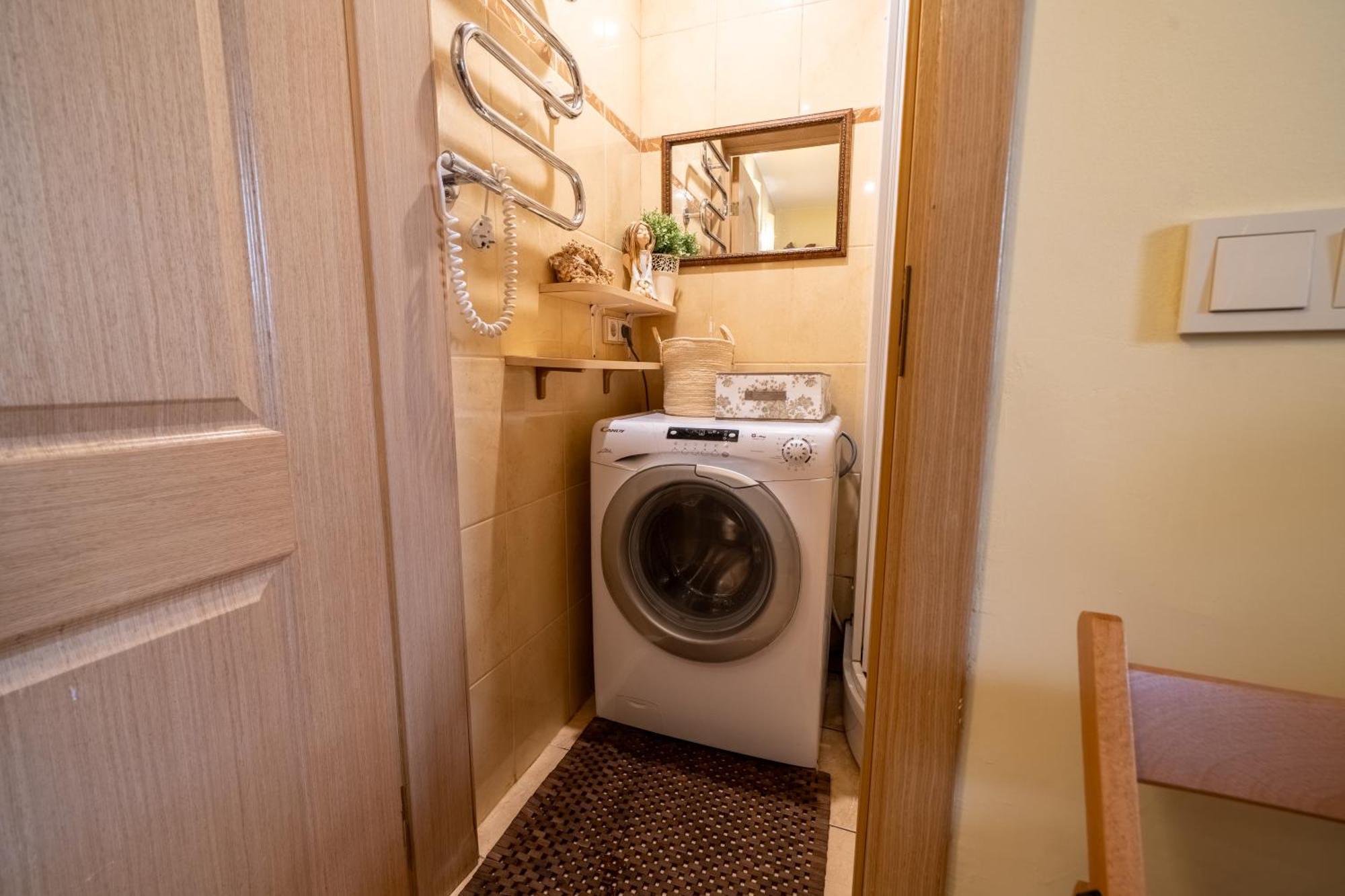 Cozy Suite With Inner Yard Вильнюс Экстерьер фото
